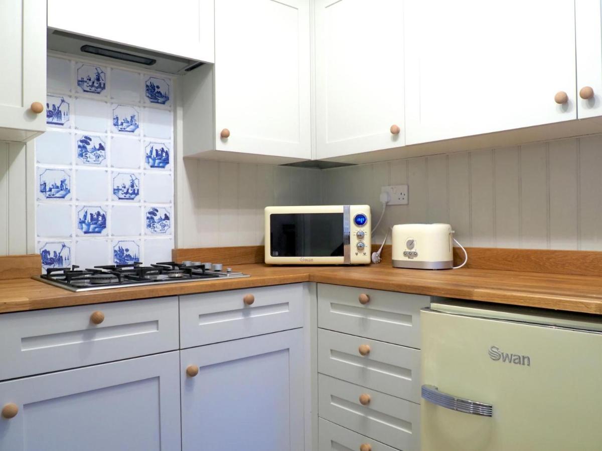 Charming Cottage In The Heart Of Sherborne Sherborne  Εξωτερικό φωτογραφία